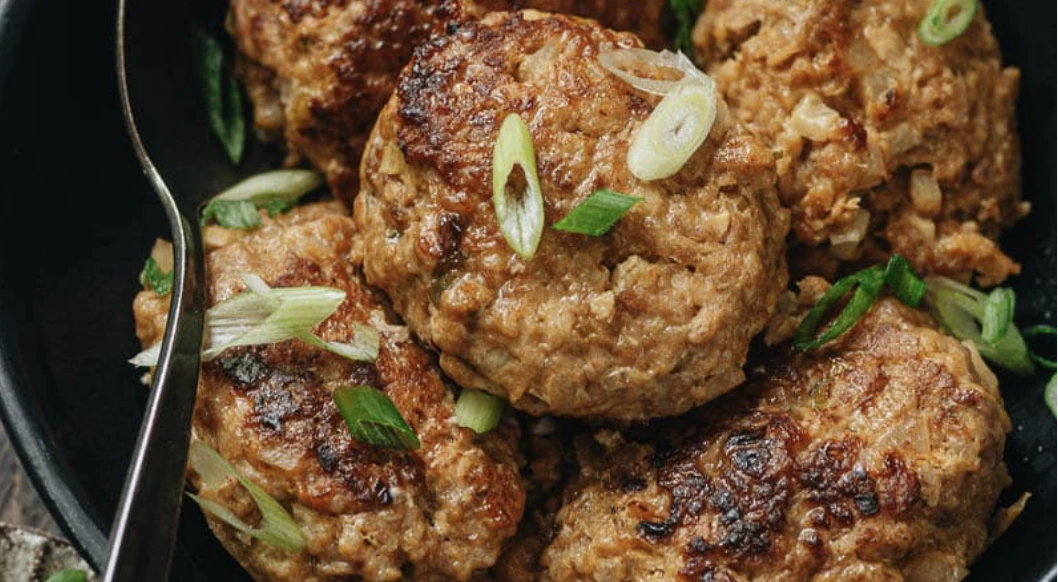 Tuesday Special: Lion Head ground pork meatball Bento (Available on Tuesday)